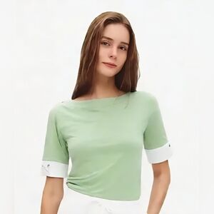 Dismero Chic Mint Green Short Sleeve Top
